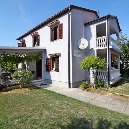 Apartments Keti Nin Zewnętrze zdjęcie