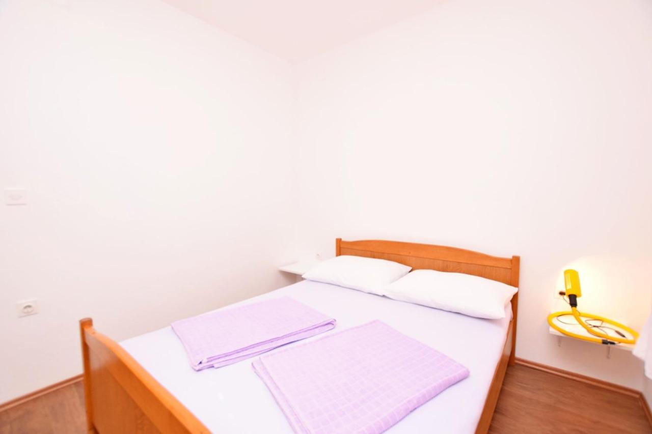 Apartments Keti Nin Zewnętrze zdjęcie