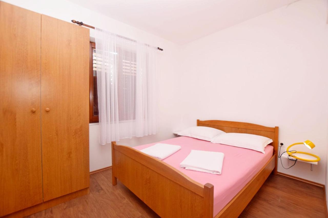 Apartments Keti Nin Zewnętrze zdjęcie
