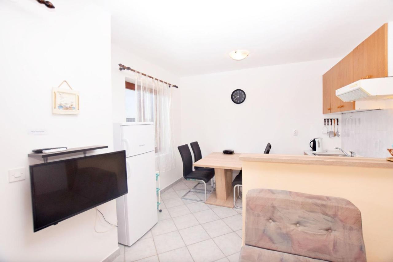 Apartments Keti Nin Zewnętrze zdjęcie