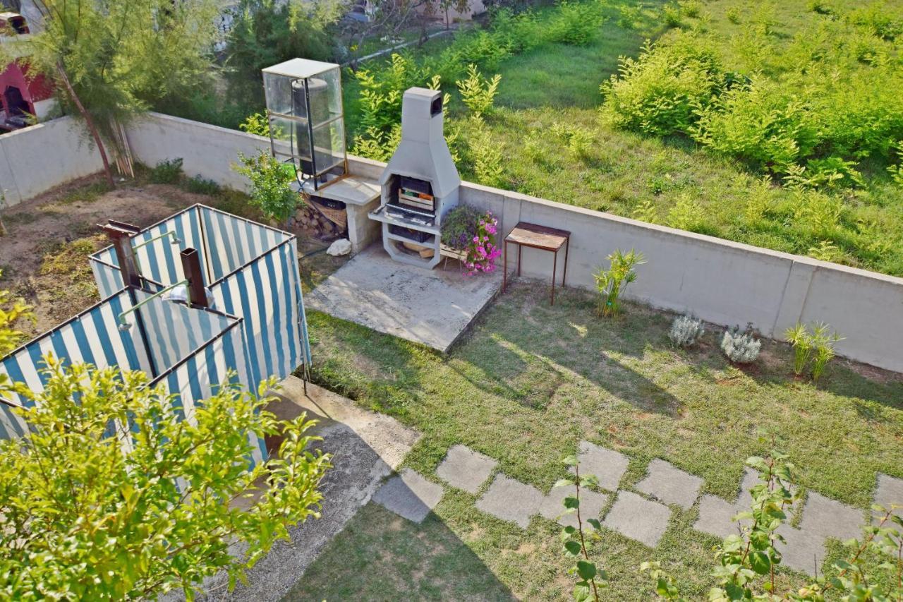 Apartments Keti Nin Zewnętrze zdjęcie