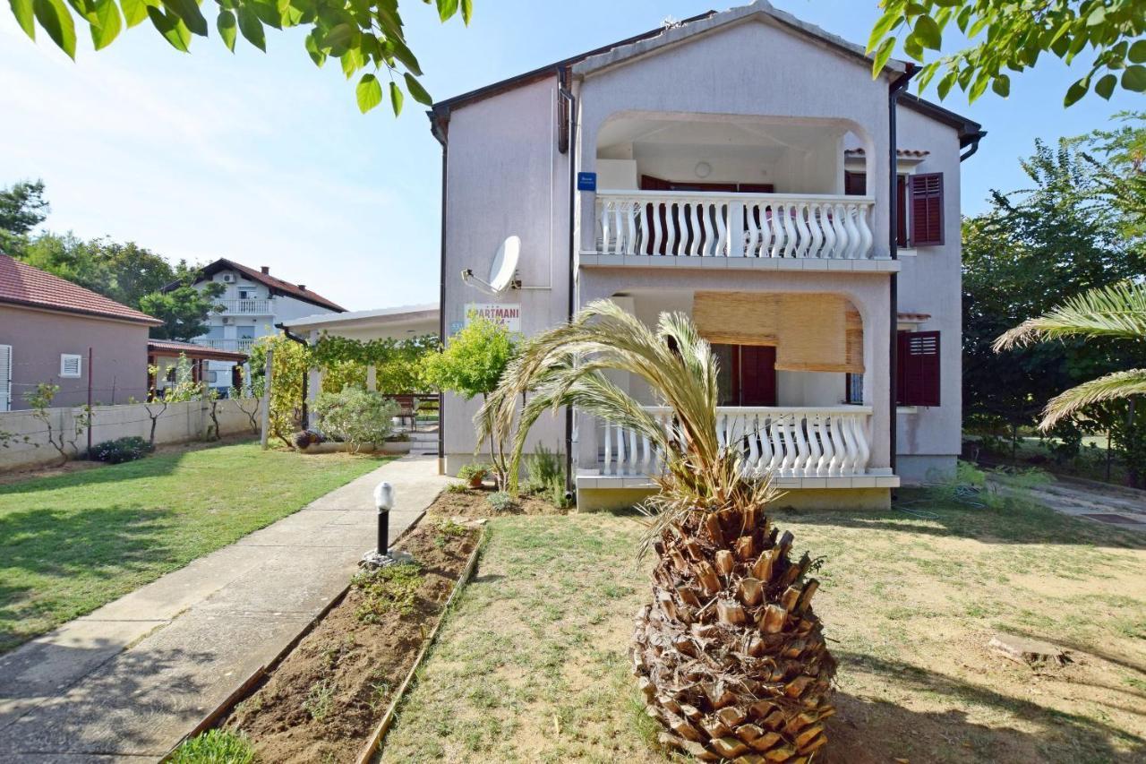 Apartments Keti Nin Zewnętrze zdjęcie