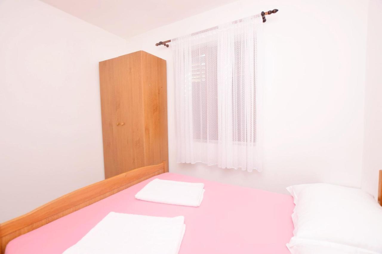 Apartments Keti Nin Zewnętrze zdjęcie
