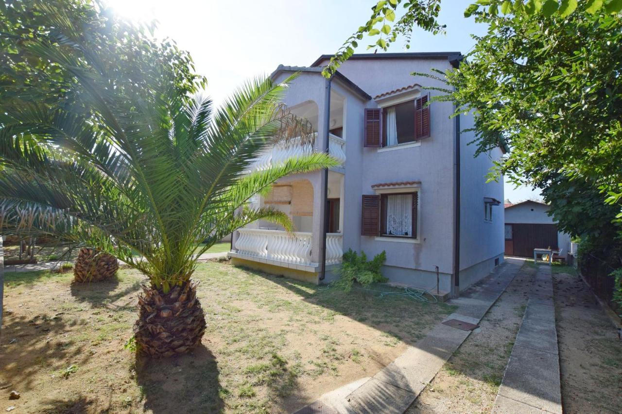 Apartments Keti Nin Zewnętrze zdjęcie